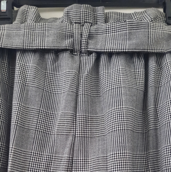 C by one high waisted tapered leg ankle length  size Large - Picture 11 of 13